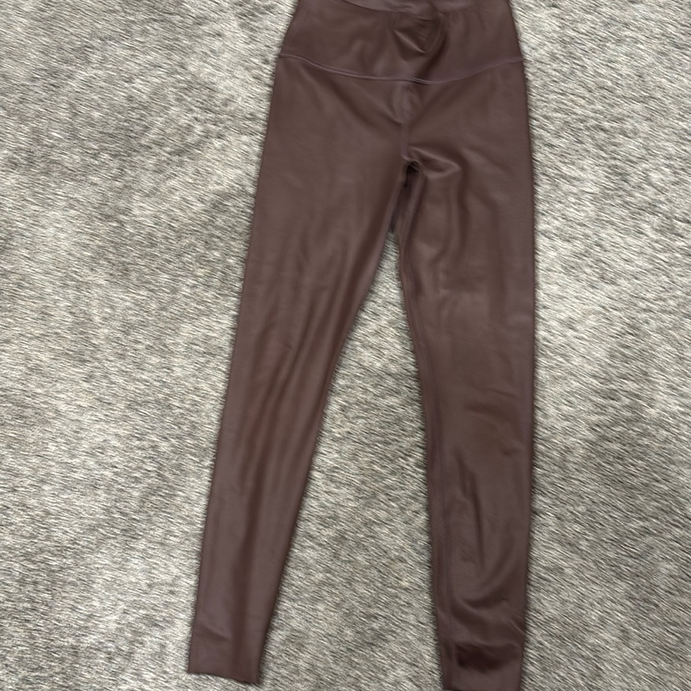 EUC Gap Fit Leggings